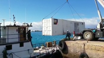 El contenedor en el aire,