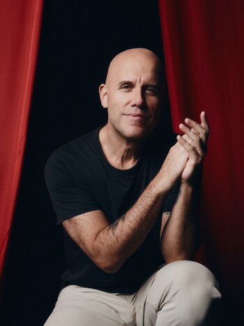 Gian Marco y su primer show teatral "Mi vida en Sol Mayor". dDifusión-