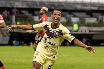 Dos Santos debutó a principios