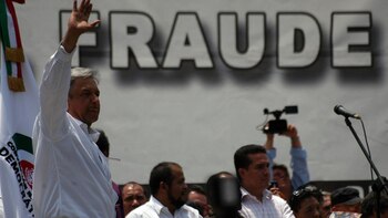 AMLO en 2006 (GULLERMO PEREA/CUARTOSCURO.COM)