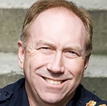 Un oficial de policía canadiense