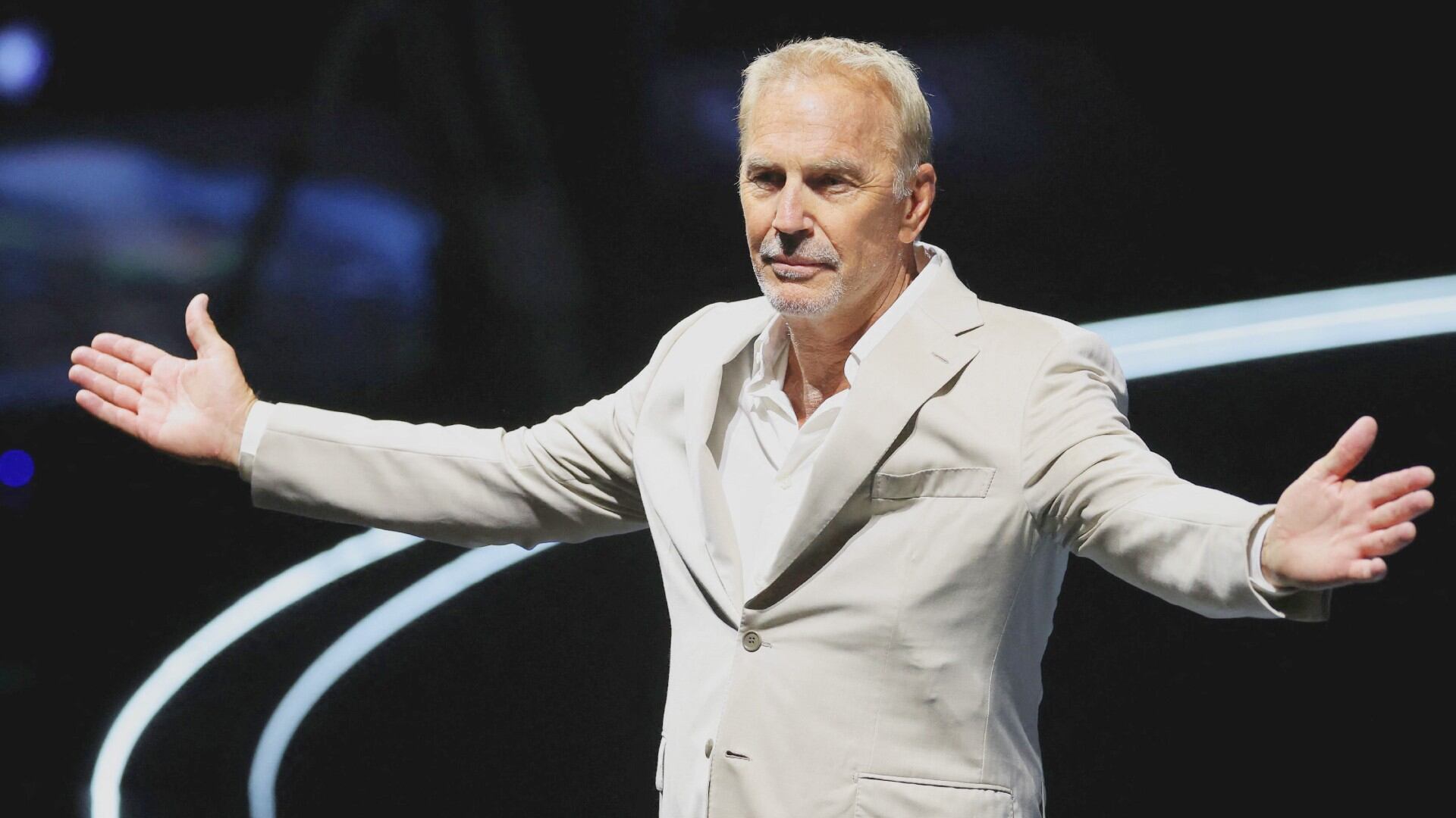 Actor Kevin Costner speaks during the Fundacion Telmex