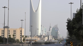 Arabia Saudí intercepta otros 13 drones en su espacio aéreo