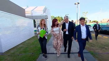 Axel Kicillof junto a Cristina