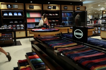 Clientes en el interior de