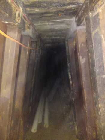 El túnel contaba con electricidad