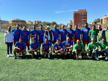 Partido de fútbol Guardia Civil contra Gitanos