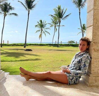 "¿Un cafecito?". escribió la actriz