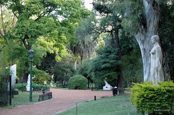 El Jardín Botánico, el Ecoparque, las reservas de Costanera Sur y Costanera Norte y el Paseo Náutico por el Riachuelo ofrecerán propuestas de naturaleza, recorridos guiados y actividades recreativas.