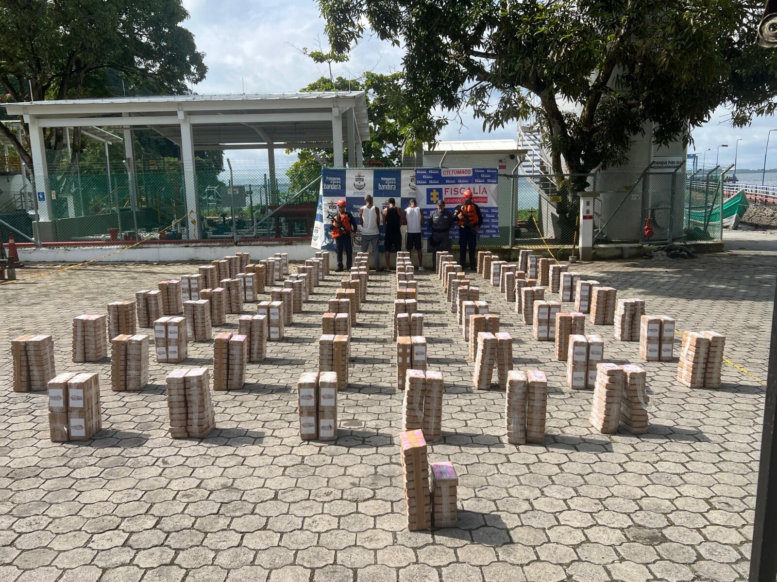 Con esta incautación, se evitó el ingreso de más de 83 millones de dólares a las arcas de las organizaciones criminales - crédito Armada