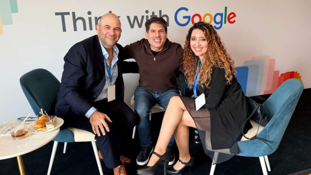 Sebastian Valverde, Opy Morales y Christin Parcerisa de Google México, durante Think with Google Miami