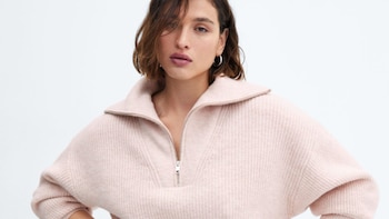 Conjunto de falda y jersey