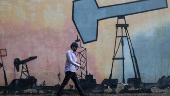 EE.UU. restaura sanciones al sector