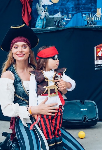 Eva y su hijo Cairo,