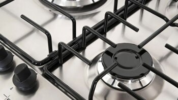 ¿Cómo eliminar la grasa pegada