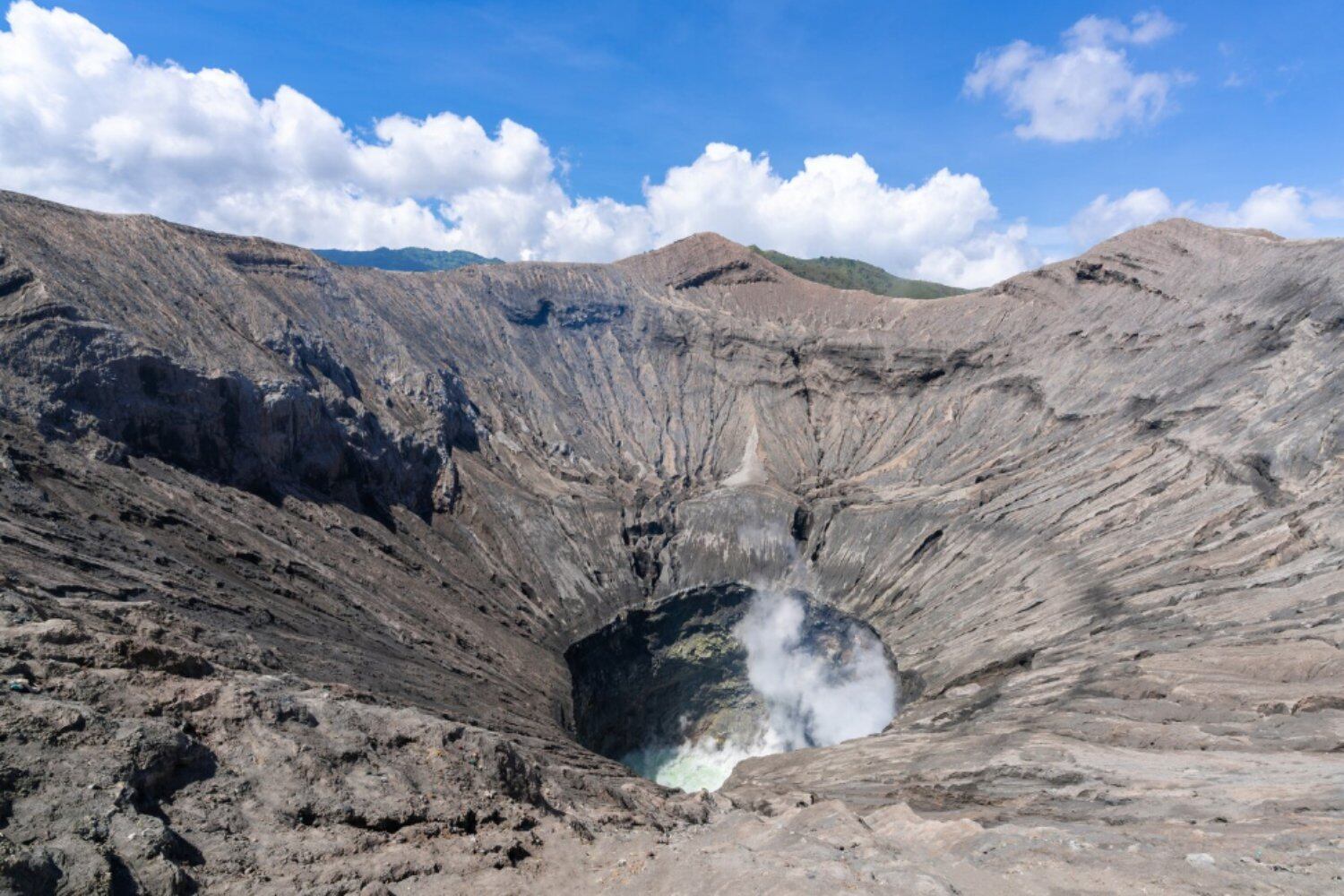 Especialistas concluyeron que el impacto en Jinlin fue ocasionado por un meteorito y no por un cometa debido al tamaño resultante del cráter