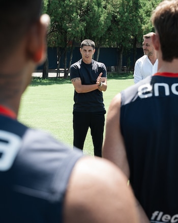 Puntapié inicial: el ex futbolista de San Lorenzo será nexo entre el plantel y la dirigencia