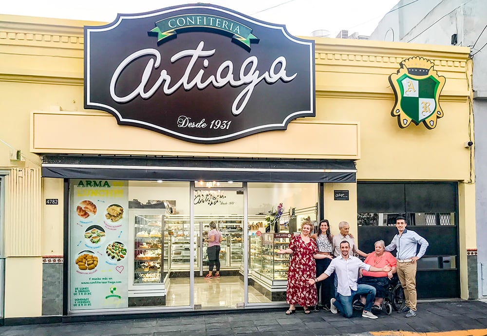 La panadería porteña Panadería Artiaga fue reconocida por LUXlife como Panadería Artesanal Tradicional del Año 2026 en Argentina (LUX life/Panadería Artiaga)