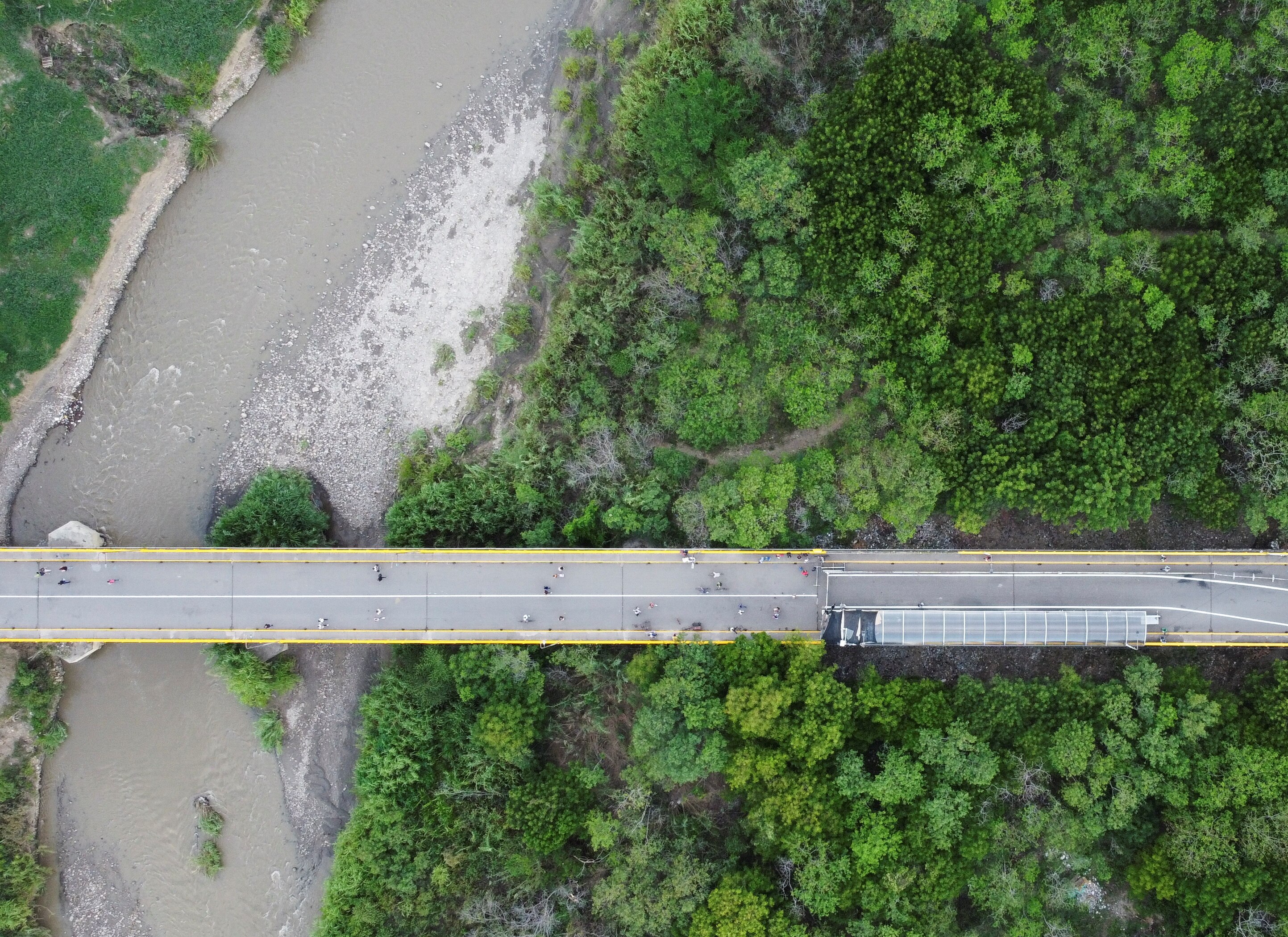 Cierre total del puente Francisco de Paula Santander por 15 días: la erosión del río Táchira obliga a una rehabilitación urgente — image 4