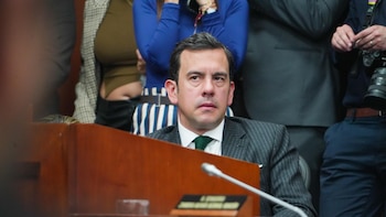 Ministro del Interior informó que el Gobierno apelará fallo que ordena suspender bombardeos por sospecha de presencia de niños: “Absurdo”