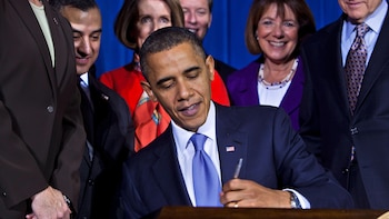 Barack Obama, le pone la