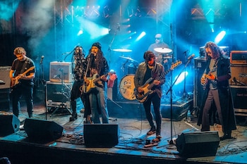 "No Salgas Con Robots", la