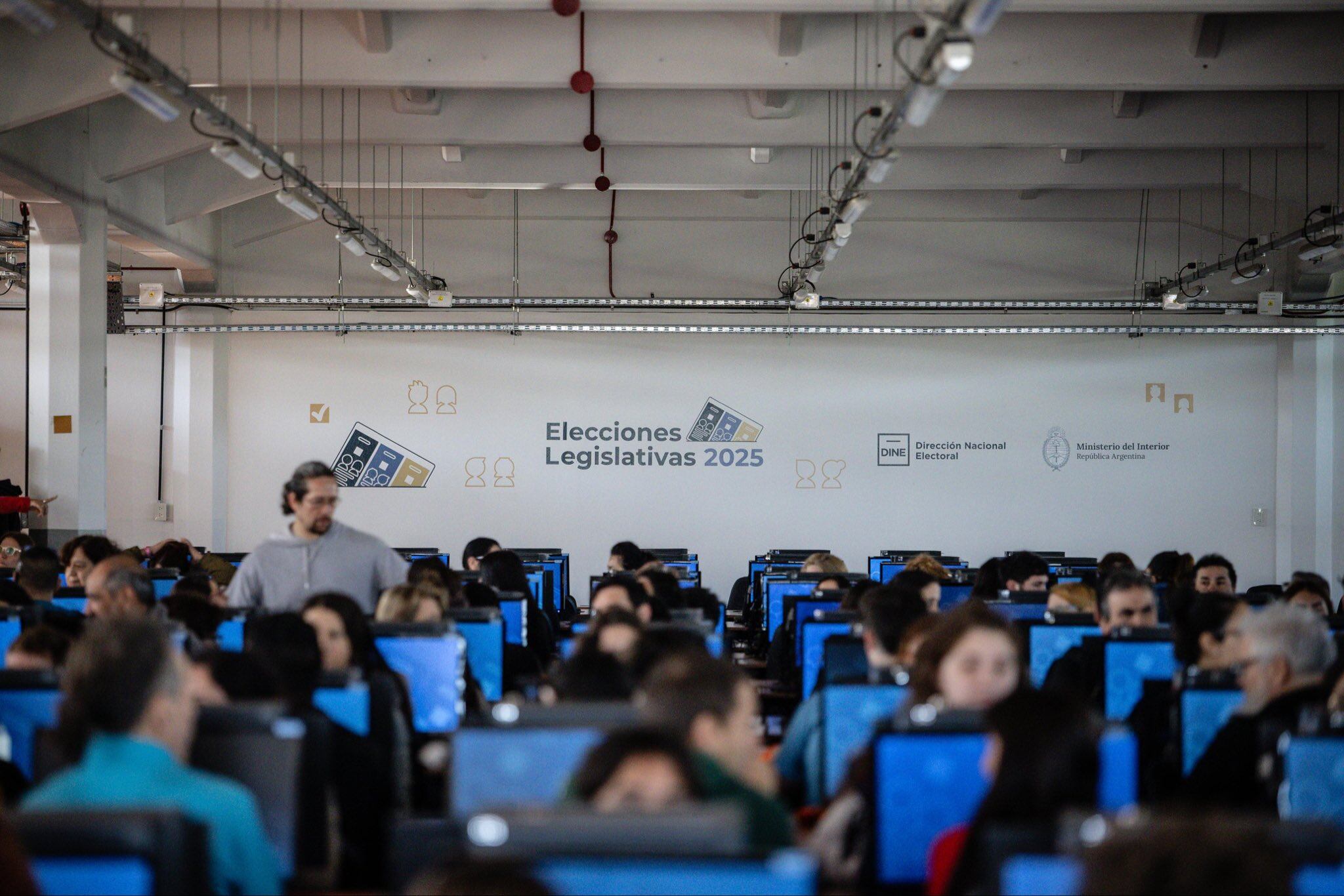 El simulacro se realizó en la sede del barrio porteño de Barracas del Correo Argentino