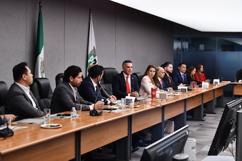 PRI señala presunta “narcopolítica” y prepara denuncias contra familiares de políticos oficialistas.