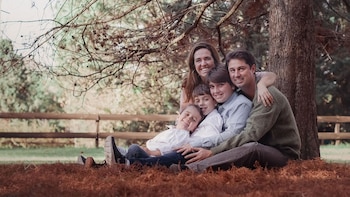 MÉDICO QUE SE FUE DE LA CASA