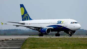 Las aerolíneas Ecuacóndor y la