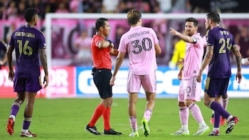 Iván Barton, árbitro salvadoreño designado para la Copa Mundial 2026 (Foto cortesía MARCA).