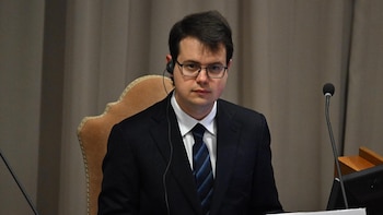 Christopher Olah (cofundador de Anthropic) en el Vaticano sobre la IA: "Encontramos evidencia de introspección"