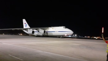 La llegada del avión ruso