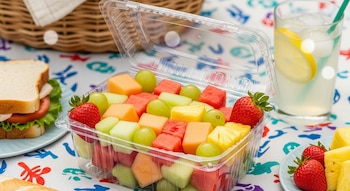 Frutas frescas en cubos: hidratación