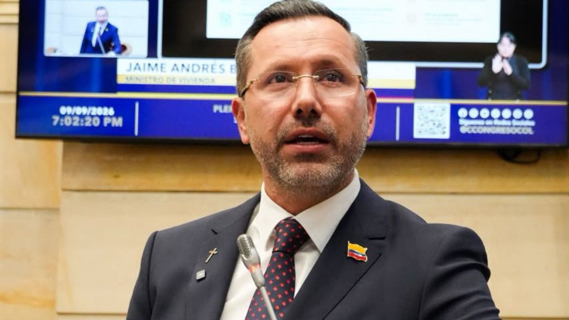 El ministro de Vivienda, Jaime Andrés Beltrán, se defendió en el Senado de la República durante el debate de moción de censura promovido en su contra por su viaje a Santa Marta tras el terremoto, ocurrido el 10 de agosto de 2026 - crédito Ministerio de Vivienda