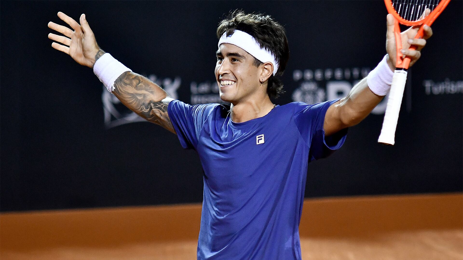 Comesaña fue ball boy durante algunos partidos de Copa Davis