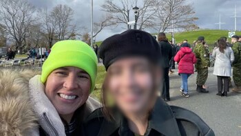 La familia espera dejar atrás