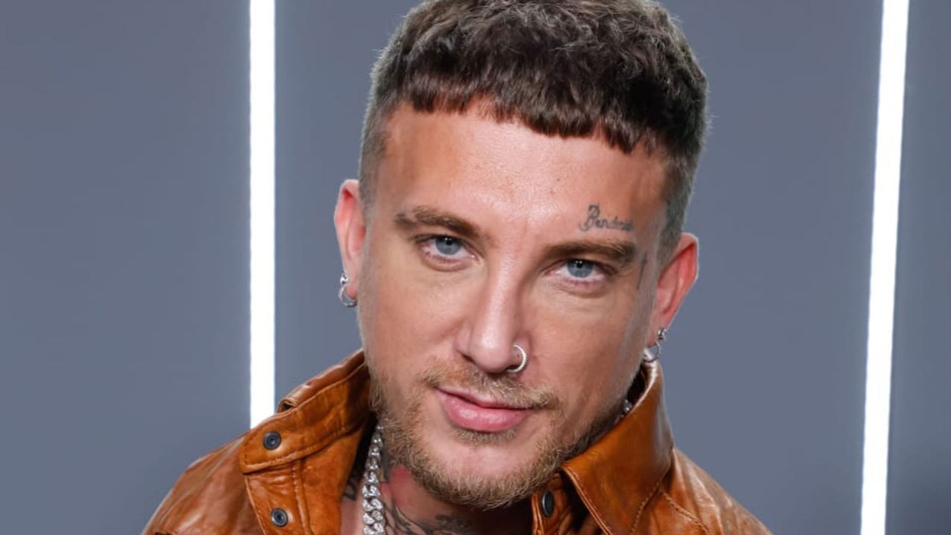 El Polaco mostró su impactante cambio físico con una foto frente al espejo: la reacción de Barby Silenzi