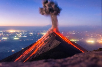 Este es el volcán con