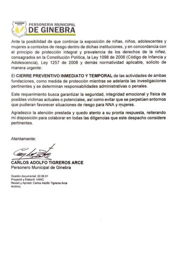 Exigen cierre de escuela de