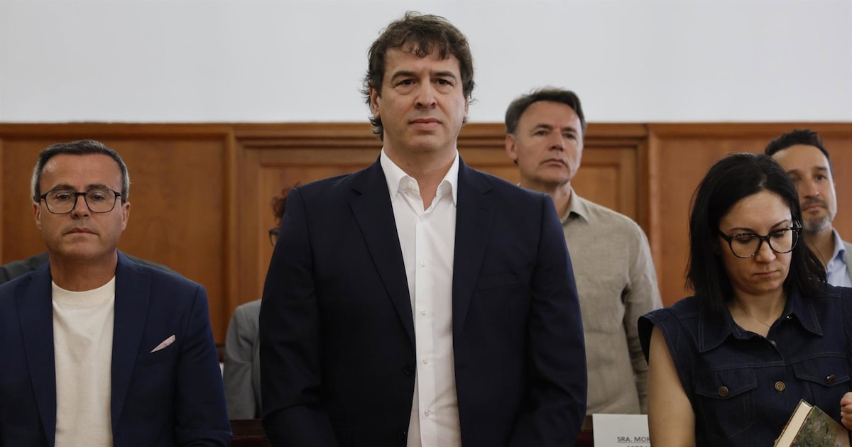 Tercera jornada del juicio al hermano de Pedro Sánchez: una aspirante al puesto en la Diputación de Badajoz afirma que fue avisada por WhatsApp de que la plaza ya estaba adjudicada -