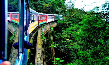 Los ferrocarriles más asombrosos del