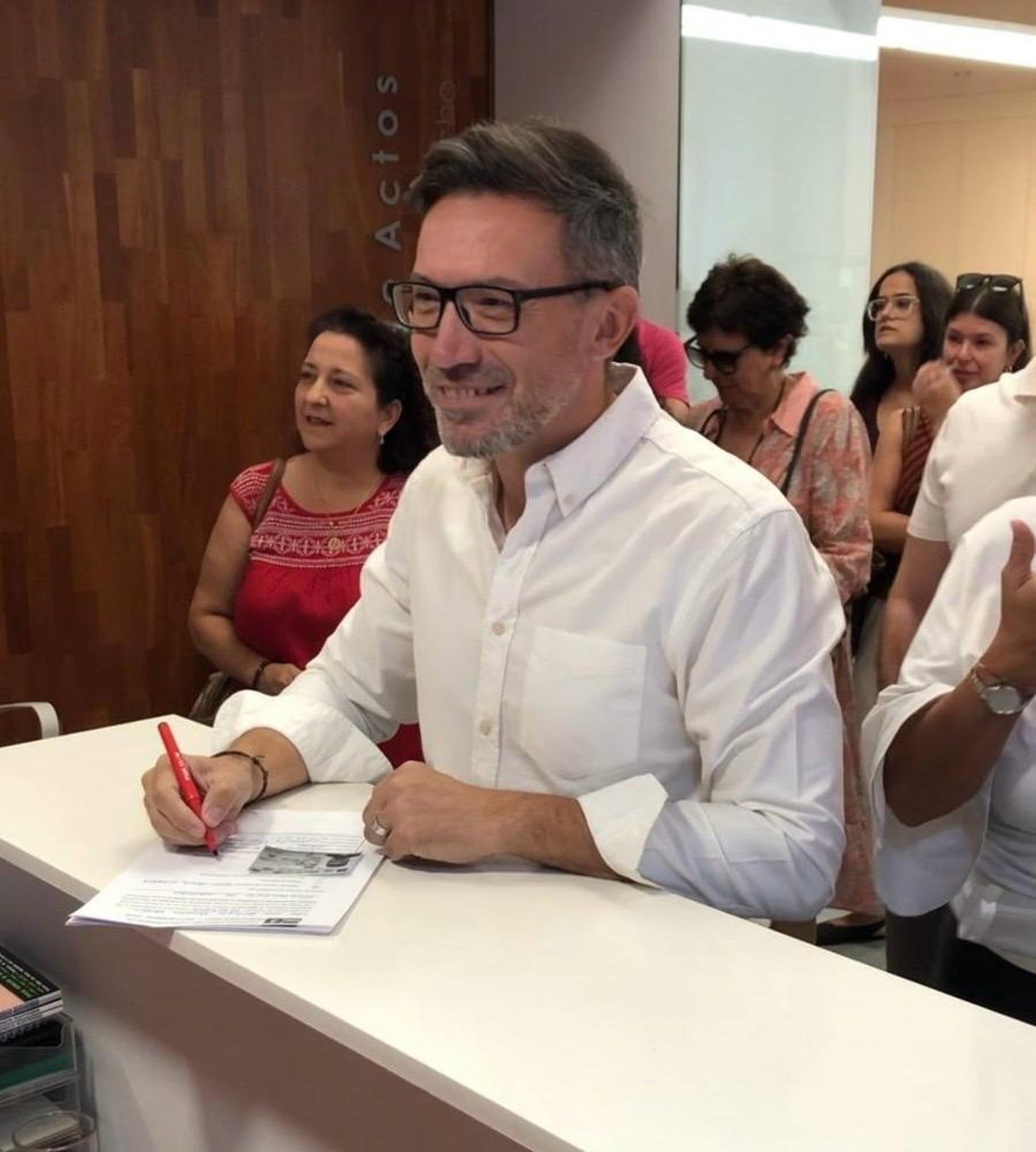 07/09/2026 El concejal socialista en el Ayuntamiento de Córdoba y diputado provincial José Antonio Romero presenta su precandidatura a las primarias del PSOE para la Alcaldía.POLÍTICACANDIDATURA JOSÉ ANTONIO ROMERO