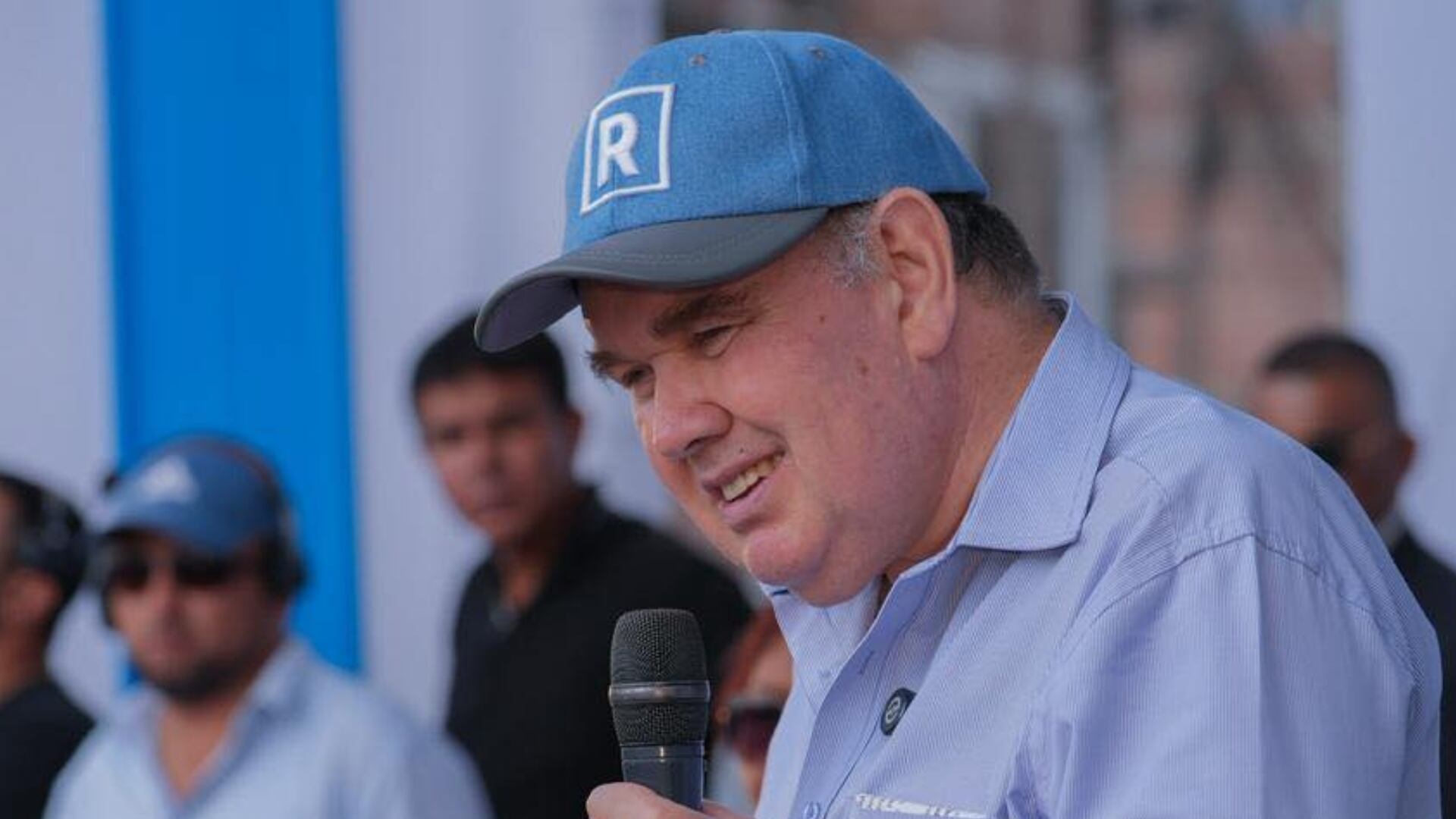 Rafael López Aliaga postula al Senado y a la Presidencia de la República. Foto: Facebook Rafael López Aliaga