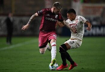River Plate's midfielder #30 Franco