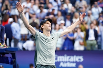 Jannik Siner celebra su victoria