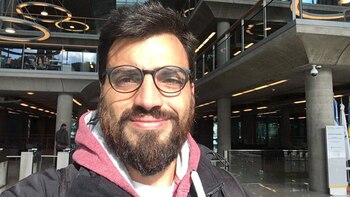 Renunció otro funcionario de la