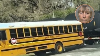 Una conductora acusada por el accidente entre autobús escolar y tren en Florida queda bajo investigación policial