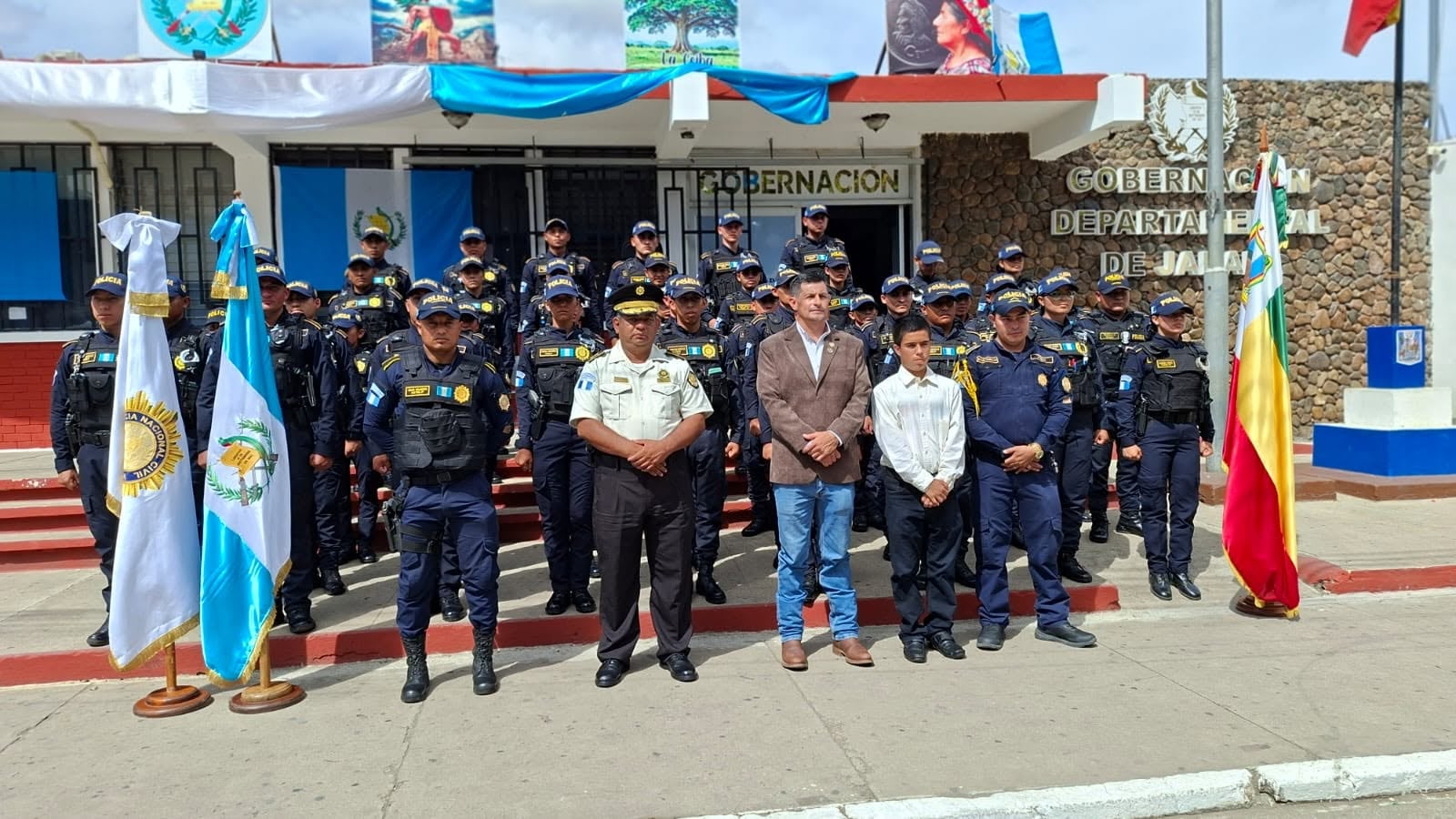 La PNC inauguró en Jutiapa un anexo de la Comisaría 21 con capacidad para 100 policías para ampliar la presencia territorial y mejorar el descanso del personal (PNCdeGuatemala)