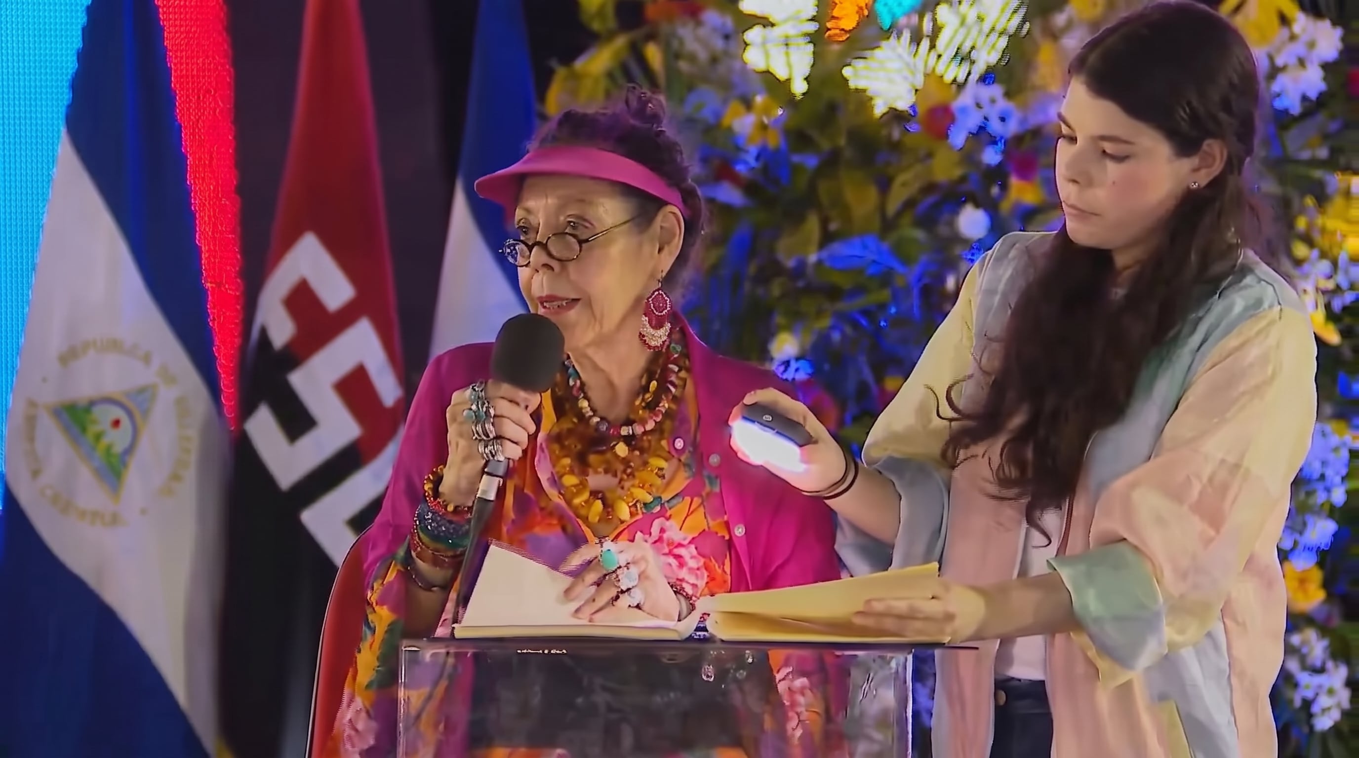 La dictadora nicaragüense defendió las reformas legales orientadas a garantizar la continuidad de su régimen.
